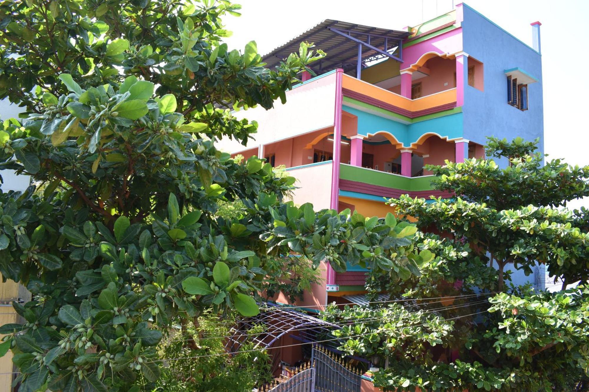 Rainbow Guest House Tiruvannāmalai Екстериор снимка