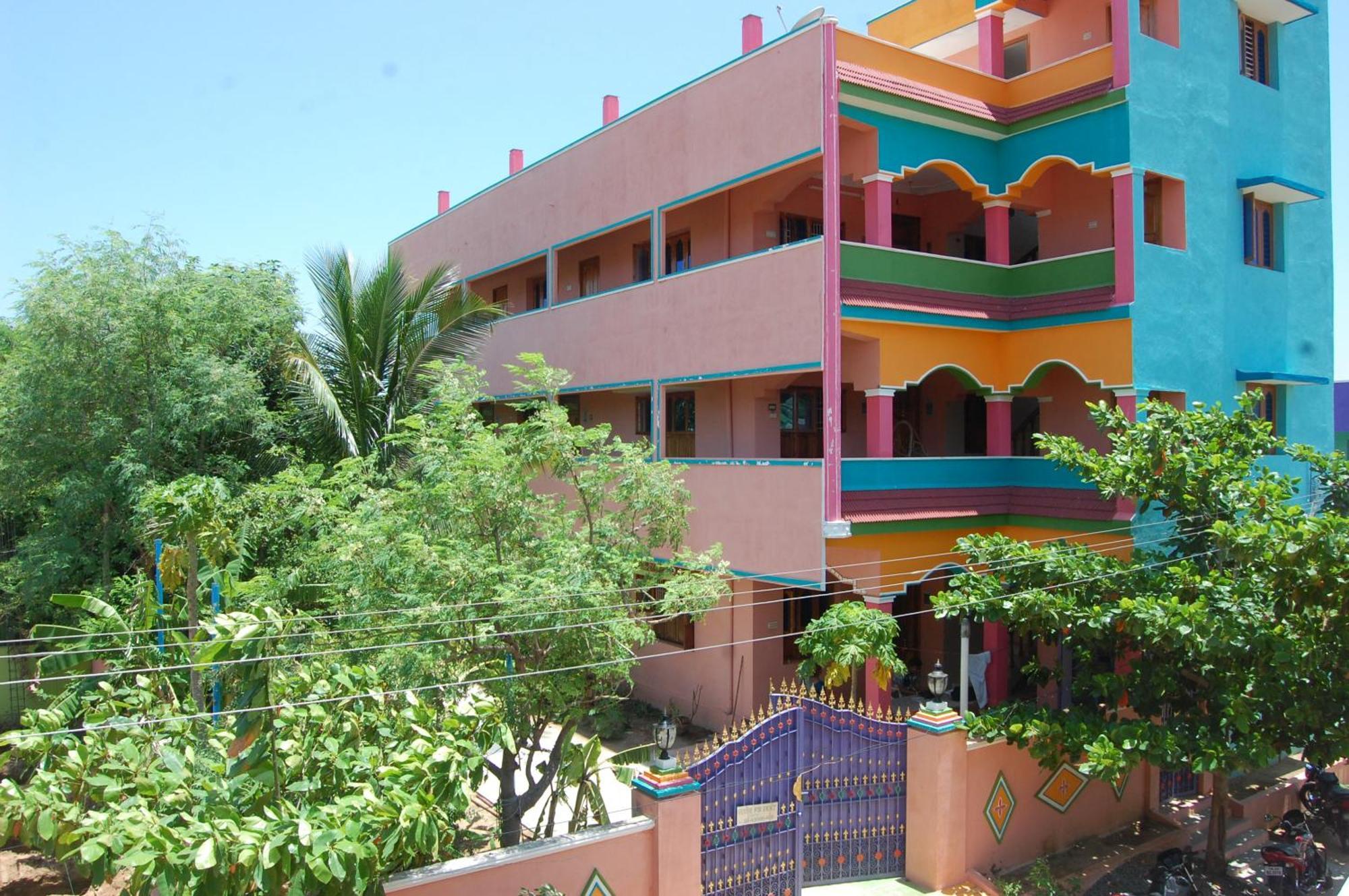 Rainbow Guest House Tiruvannāmalai Екстериор снимка