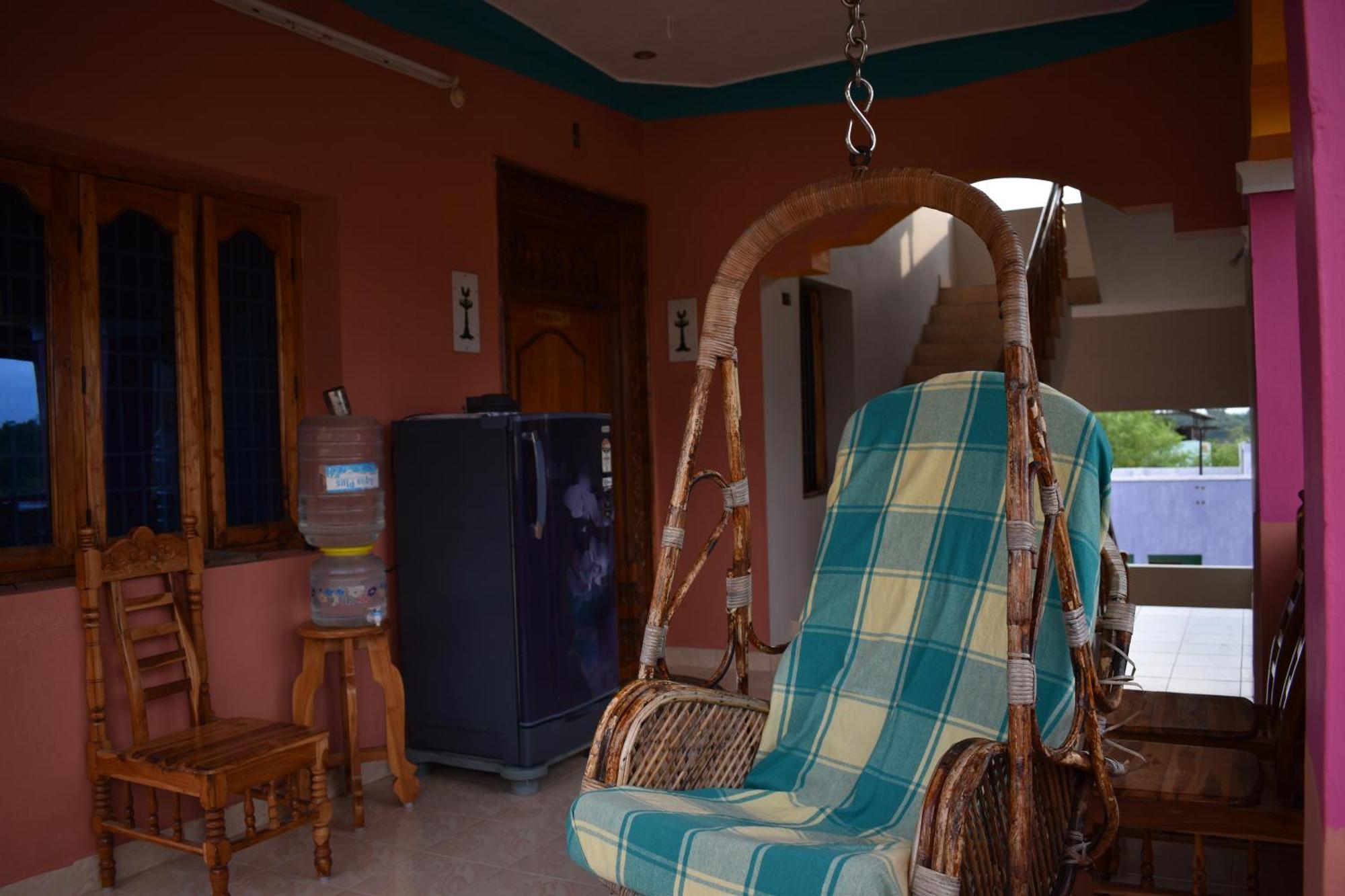 Rainbow Guest House Tiruvannāmalai Екстериор снимка