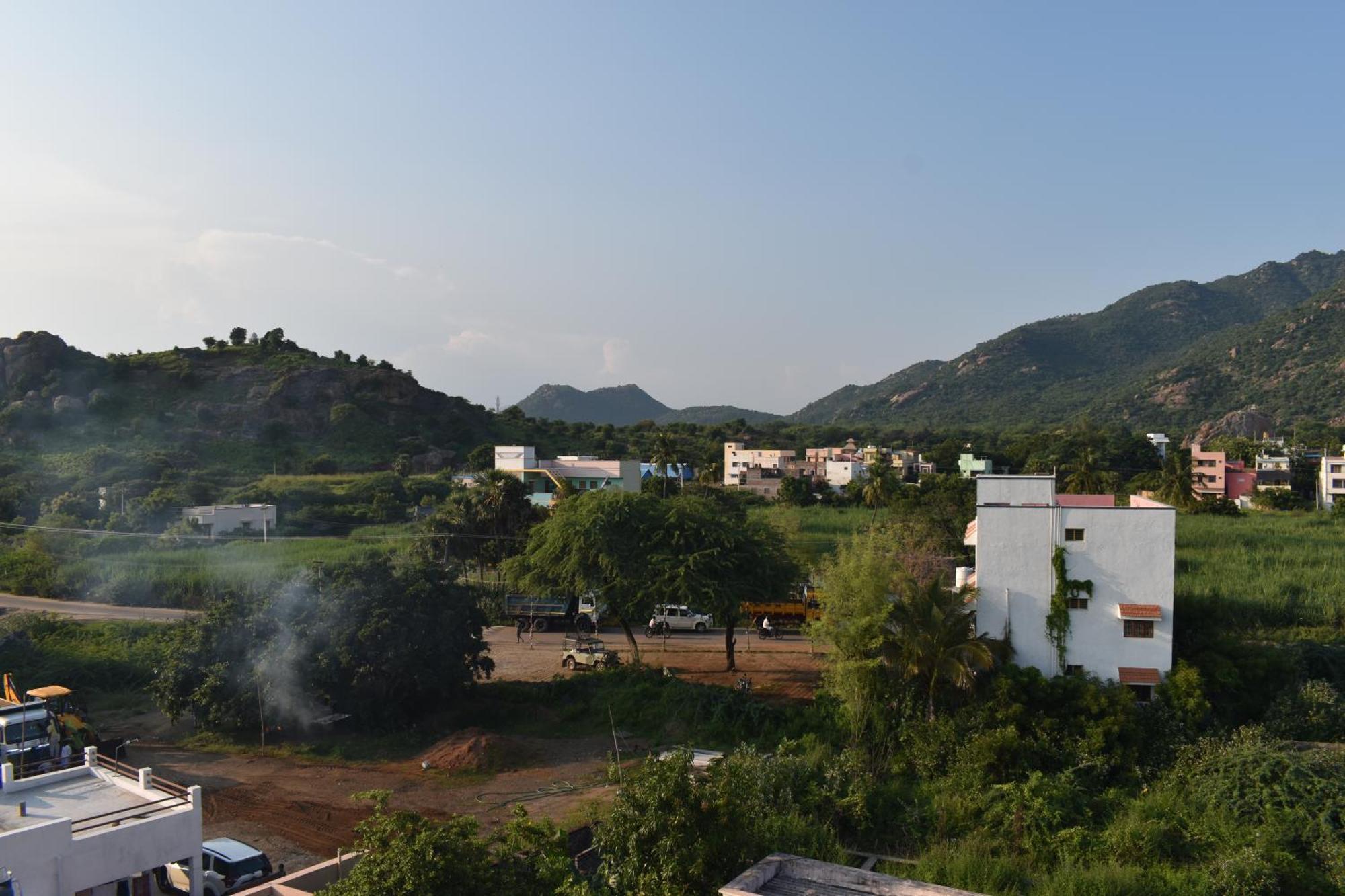 Rainbow Guest House Tiruvannāmalai Екстериор снимка