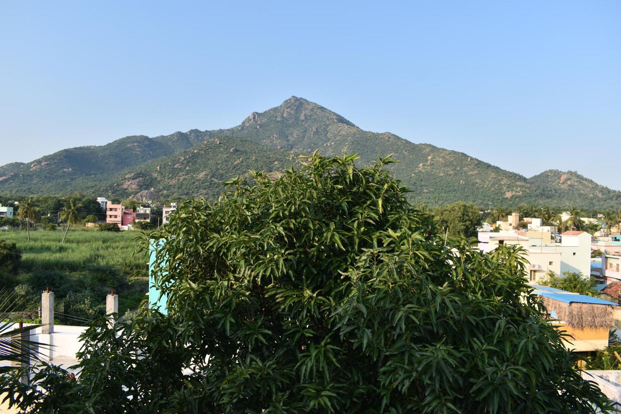 Rainbow Guest House Tiruvannāmalai Екстериор снимка