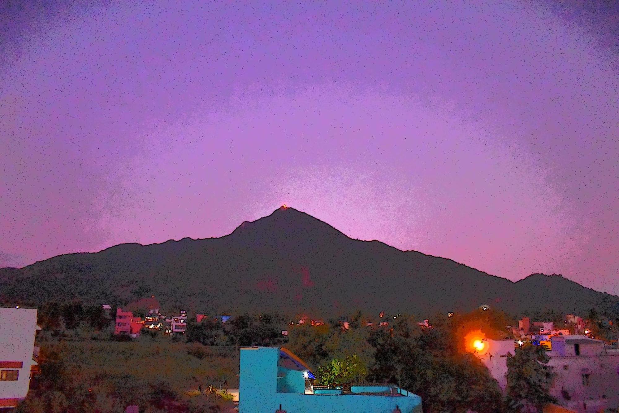 Rainbow Guest House Tiruvannāmalai Екстериор снимка